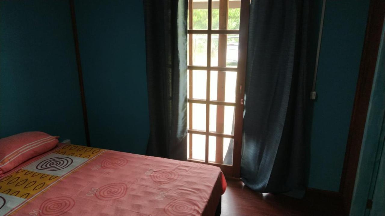 Habitaciones Aluc, Se Reserva Solo Con Sena Chuy Exterior photo